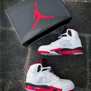 Air Jordan 5 fire red  Sneakers